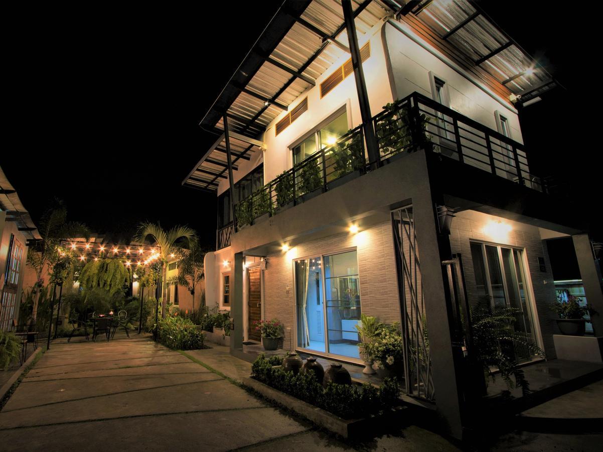Casa Malee Hotel Chiang Mai Exterior foto